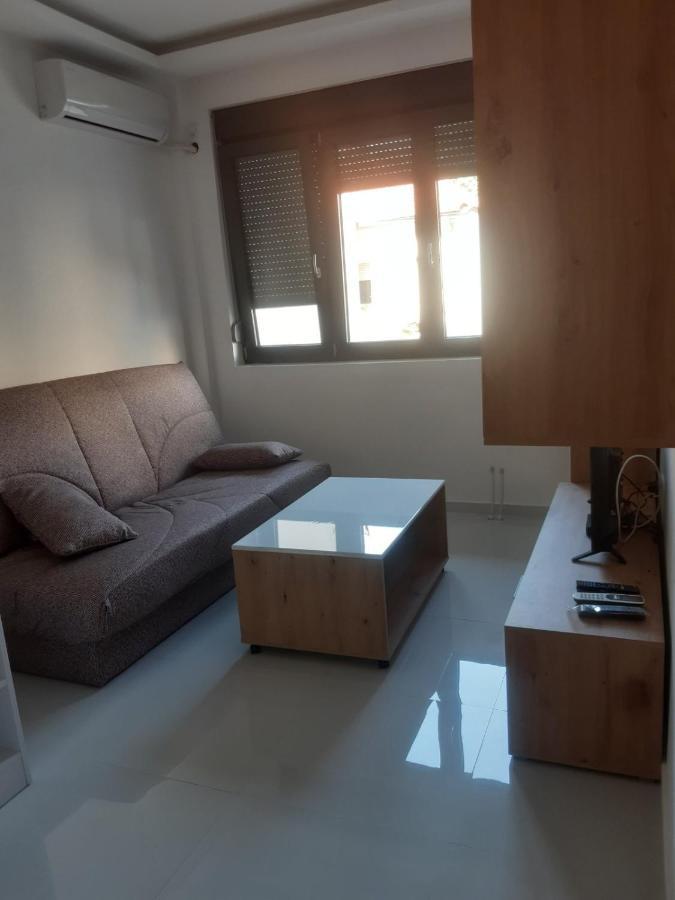 Stojanovic Apartments Nisz Zewnętrze zdjęcie