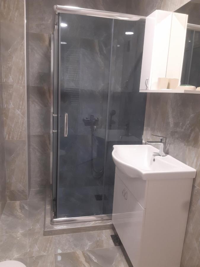 Stojanovic Apartments Nisz Zewnętrze zdjęcie