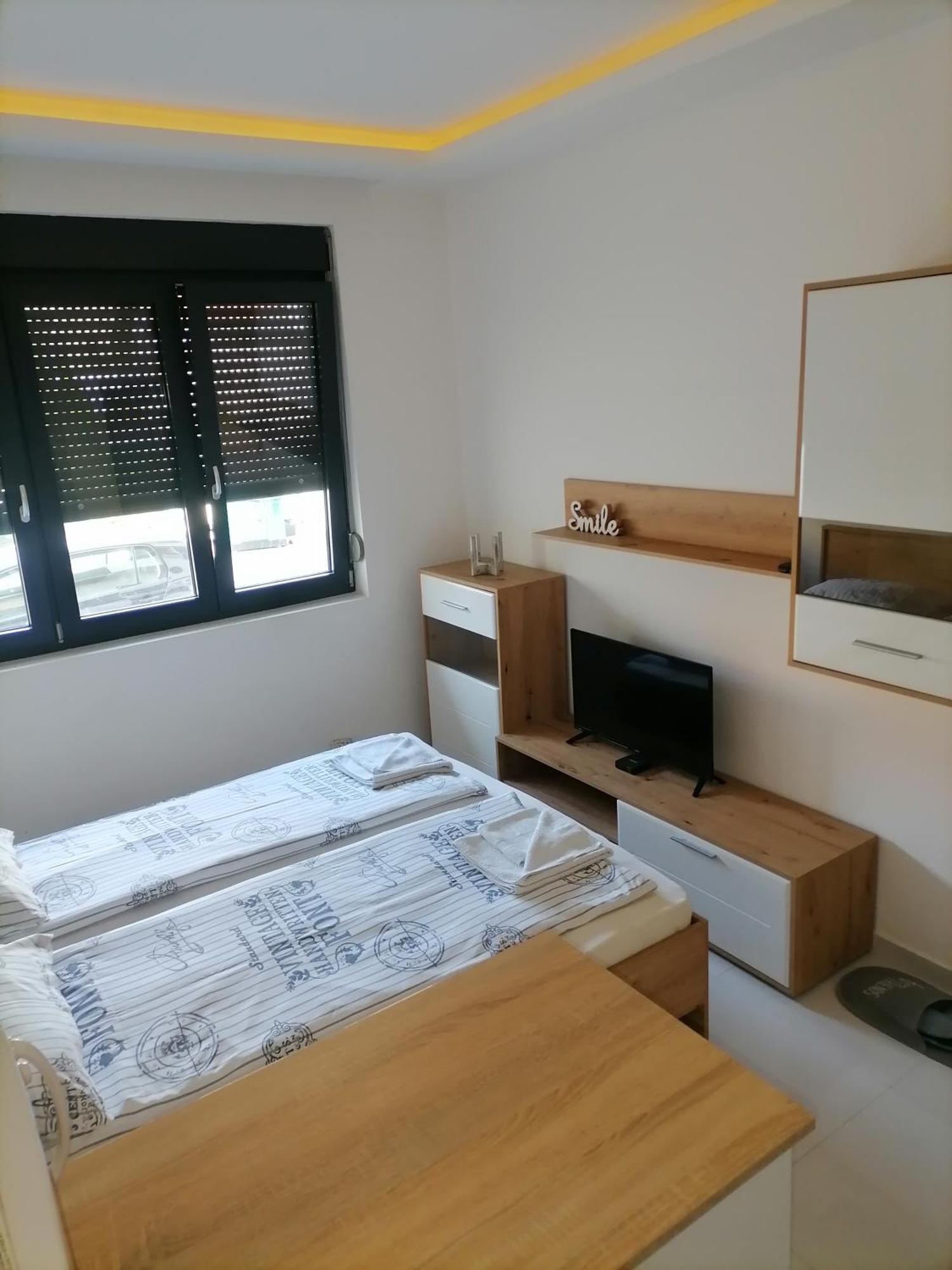 Stojanovic Apartments Nisz Zewnętrze zdjęcie